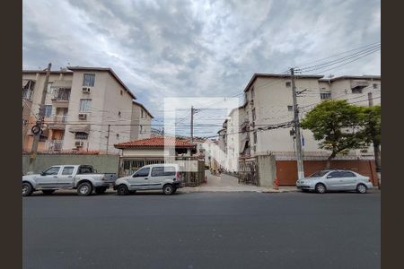 Apartamento à venda com 69m², 2 quartos e 1 vaga Apartamento à venda com 69m², 2 quartos e 1 vagaFachada e portaria