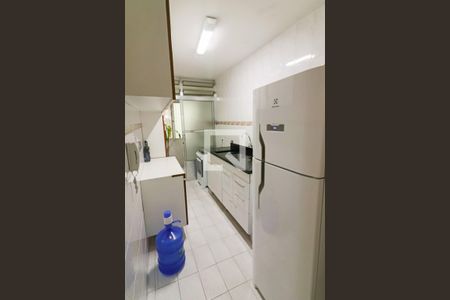 Apartamento à venda com 74m², 2 quartos e 1 vagaCozinha