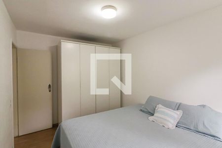 Quarto de apartamento à venda com 2 quartos, 74m² em Jardim Ester, São Paulo