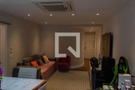 Sala de apartamento à venda com 4 quartos, 123m² em Tijuca, Rio de Janeiro