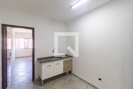 Cozinha de casa para alugar com 1 quarto, 50m² em Vila Osasco, Osasco