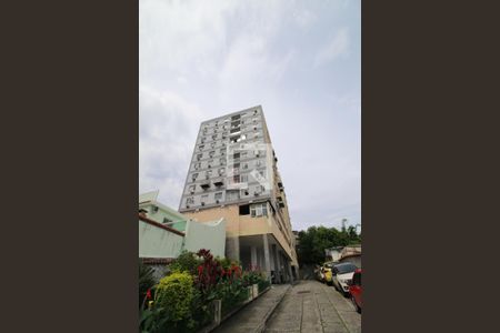 Apartamento para alugar com 58m², 2 quartos e sem vagaFachada 