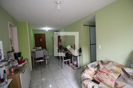 Sala de apartamento para alugar com 2 quartos, 58m² em Ramos, Rio de Janeiro