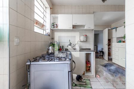 Casa à venda com 272m², 4 quartos e 4 vagas Casa à venda com 272m², 4 quartos e 4 vagasCozinha