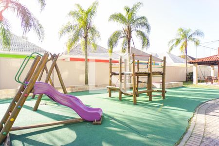 Apartamento à venda com 151m², 4 quartos e 2 vagas Apartamento à venda com 151m², 4 quartos e 2 vagasÁrea Comum - Playground