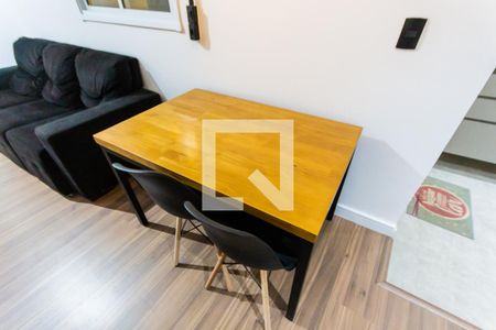 Mesa e cadeiras de apartamento para alugar com 2 quartos, 53m² em Vila Guiomar, Santo André