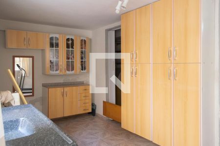 Casa à venda com 266m², 7 quartos e 3 vagasCozinha casa baixo