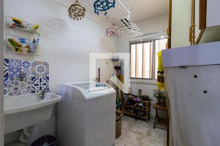 Apartamento à venda com 68m², 2 quartos e 1 vagaÁrea de Serviço