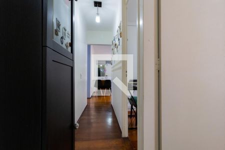 Apartamento à venda com 68m², 2 quartos e 1 vagaCorredor