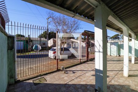 Casa à venda com 200m², 2 quartos e 3 vagas Casa à venda com 200m², 2 quartos e 3 vagasQuintal