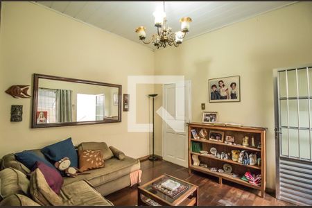 Sala de casa à venda com 3 quartos, 180m² em Vila da Saúde, São Paulo