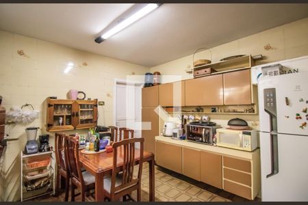 Casa à venda com 180m², 3 quartos e sem vagaCozinha