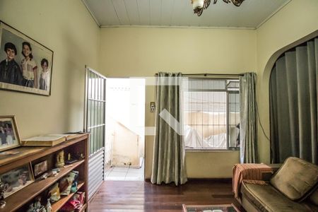 Sala de casa à venda com 3 quartos, 180m² em Vila da Saúde, São Paulo