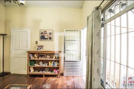 Sala de casa à venda com 3 quartos, 180m² em Vila da Saúde, São Paulo