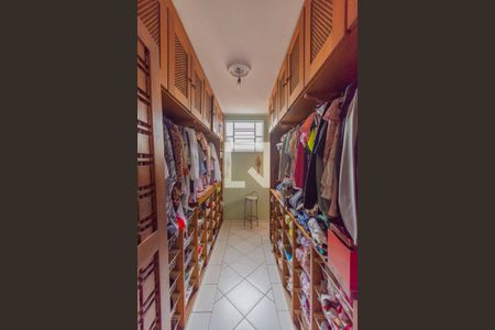 Casa à venda com 700m², 4 quartos e 5 vagasCloset da suíte 1