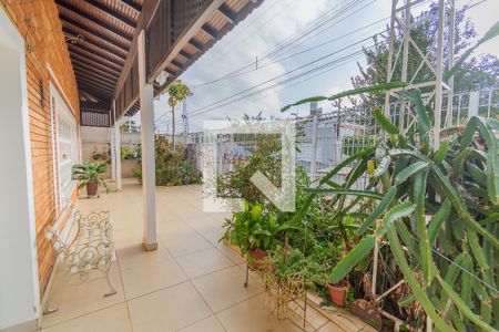 Casa à venda com 700m², 4 quartos e 5 vagasQuintal