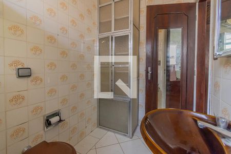 Casa à venda com 700m², 4 quartos e 5 vagasBanheiro da Suíte 3