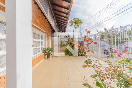 Casa à venda com 700m², 4 quartos e 5 vagasQuintal