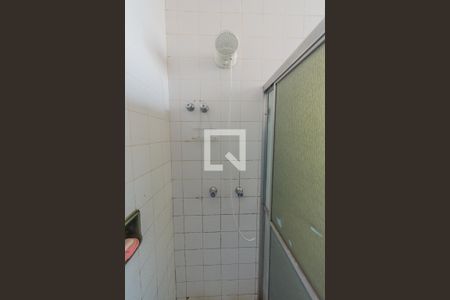 Casa à venda com 700m², 4 quartos e 5 vagasBanheiro da Suíte 2