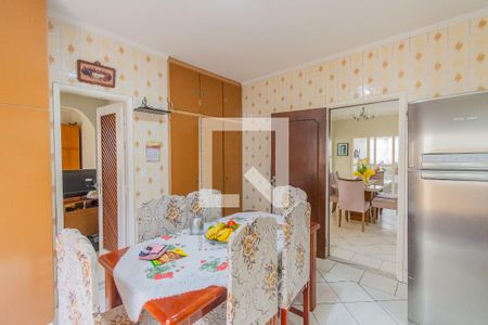 Casa à venda com 700m², 4 quartos e 5 vagasCozinha