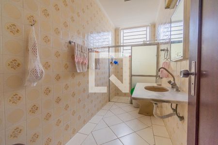 Banheiro Social de casa à venda com 4 quartos, 700m² em Jardim Eulina, Campinas