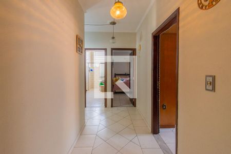 Casa à venda com 700m², 4 quartos e 5 vagasCorredor