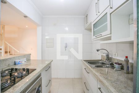 Casa de condomínio à venda com 65m², 2 quartos e 2 vagas Casa de condomínio à venda com 65m², 2 quartos e 2 vagasCozinha
