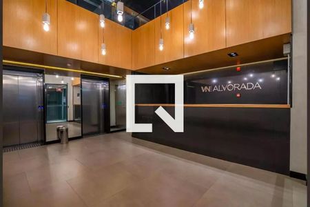 Studio para alugar com 27m², 1 quarto e sem vaga Studio para alugar com 27m², 1 quarto e sem vagaHall social