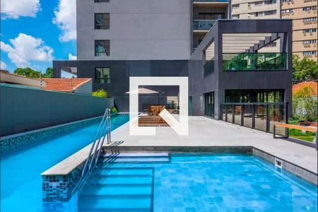Studio para alugar com 27m², 1 quarto e sem vaga Studio para alugar com 27m², 1 quarto e sem vagaÁrea comum - Piscina