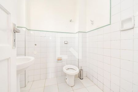 Banheiro de kitnet/studio para alugar com 1 quarto, 22m² em Consolação, São Paulo