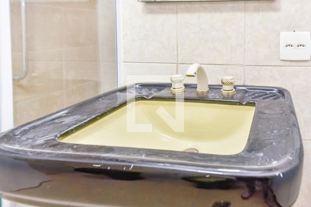 Apartamento para alugar com 90m², 2 quartos e 1 vaga Apartamento para alugar com 90m², 2 quartos e 1 vagaBanheiro