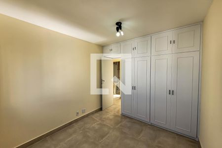 Quarto 1 de apartamento à venda com 2 quartos, 43m² em Jardim Vila Mariana, São Paulo