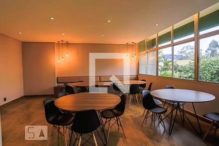 Apartamento à venda com 43m², 2 quartos e 1 vaga Apartamento à venda com 43m², 2 quartos e 1 vagaSalão de Festas