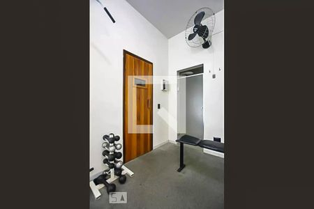 Apartamento à venda com 43m², 2 quartos e 1 vaga Apartamento à venda com 43m², 2 quartos e 1 vagaSaúna