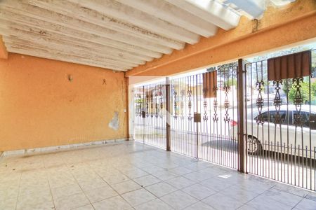 Casa à venda com 148m², 3 quartos e 3 vagas Casa à venda com 148m², 3 quartos e 3 vagasGaragem