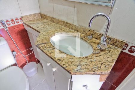 Casa à venda com 148m², 3 quartos e 3 vagas Casa à venda com 148m², 3 quartos e 3 vagasBanheiro da Suíte 2