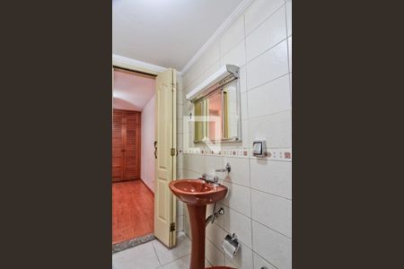 Casa à venda com 148m², 3 quartos e 3 vagas Casa à venda com 148m², 3 quartos e 3 vagasBanheiro da Suíte 1