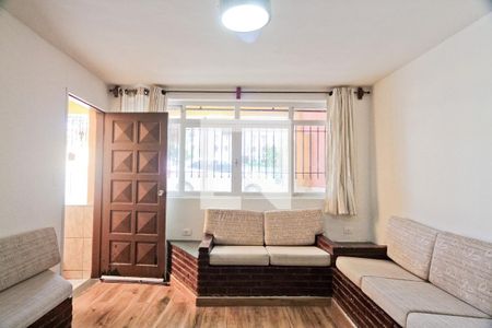 Casa à venda com 148m², 3 quartos e 3 vagas Casa à venda com 148m², 3 quartos e 3 vagasSala