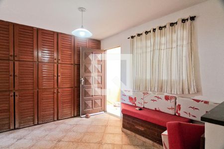 Sala de casa à venda com 3 quartos, 148m² em Parque Sao Domingos, São Paulo