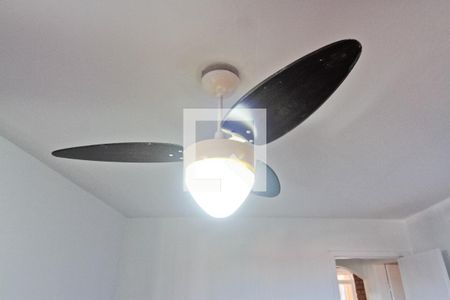 Casa à venda com 148m², 3 quartos e 3 vagas Casa à venda com 148m², 3 quartos e 3 vagasQuarto