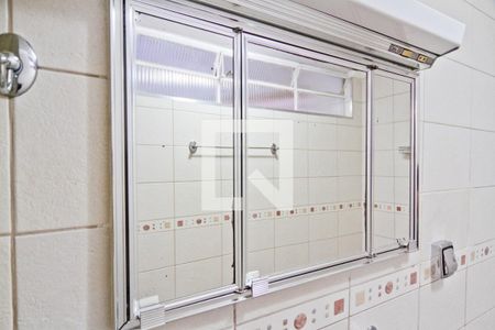 Casa à venda com 148m², 3 quartos e 3 vagas Casa à venda com 148m², 3 quartos e 3 vagasBanheiro da Suíte 1