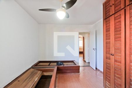 Casa à venda com 148m², 3 quartos e 3 vagas Casa à venda com 148m², 3 quartos e 3 vagasQuarto