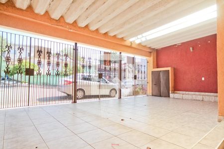 Casa à venda com 148m², 3 quartos e 3 vagas Casa à venda com 148m², 3 quartos e 3 vagasGaragem