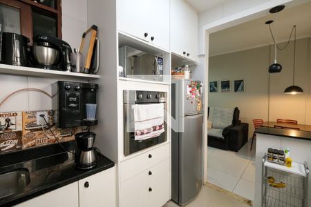 Apartamento à venda com 60m², 2 quartos e 1 vagaCozinha - Armários