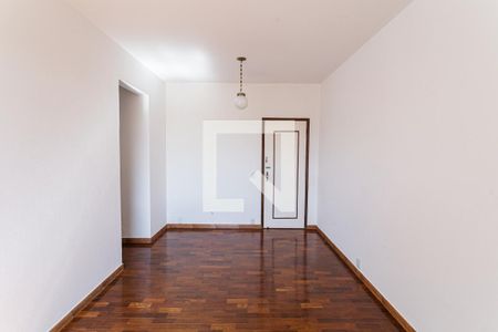 Sala de apartamento para alugar com 3 quartos, 80m² em São Lucas, Belo Horizonte