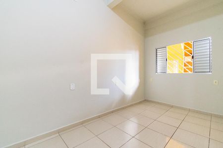 Casa à venda com 100m², 2 quartos e sem vaga Casa à venda com 100m², 2 quartos e sem vagaQuarto 2