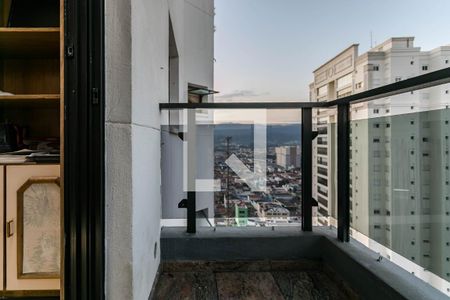 Apartamento para alugar com 300m², 3 quartos e 6 vagas Apartamento para alugar com 300m², 3 quartos e 6 vagasSacada - Quarto 4 - Suíte