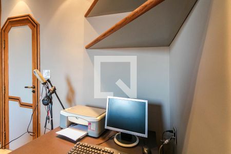 Apartamento para alugar com 300m², 3 quartos e 6 vagas Apartamento para alugar com 300m², 3 quartos e 6 vagasQuarto 2 - Suíte