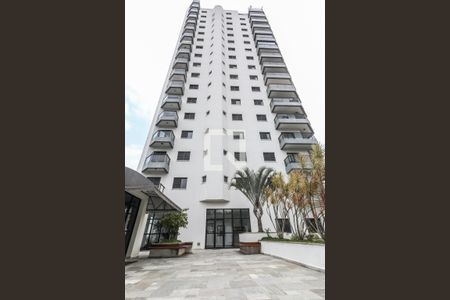 Apartamento para alugar com 300m², 3 quartos e 6 vagas Apartamento para alugar com 300m², 3 quartos e 6 vagasFachada