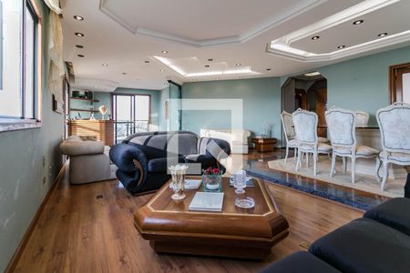 Apartamento para alugar com 300m², 3 quartos e 6 vagas Apartamento para alugar com 300m², 3 quartos e 6 vagasSala de Estar